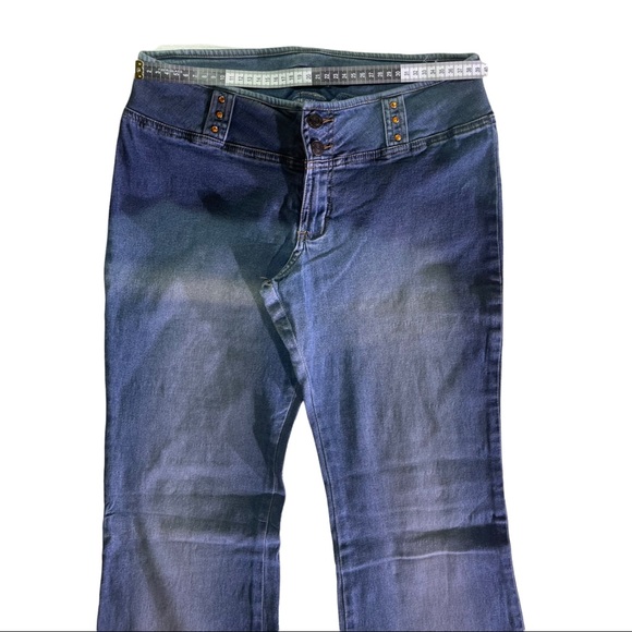 Vintage Gasoline Bell Bottom Jeans size 9 - Picture 5 of 7